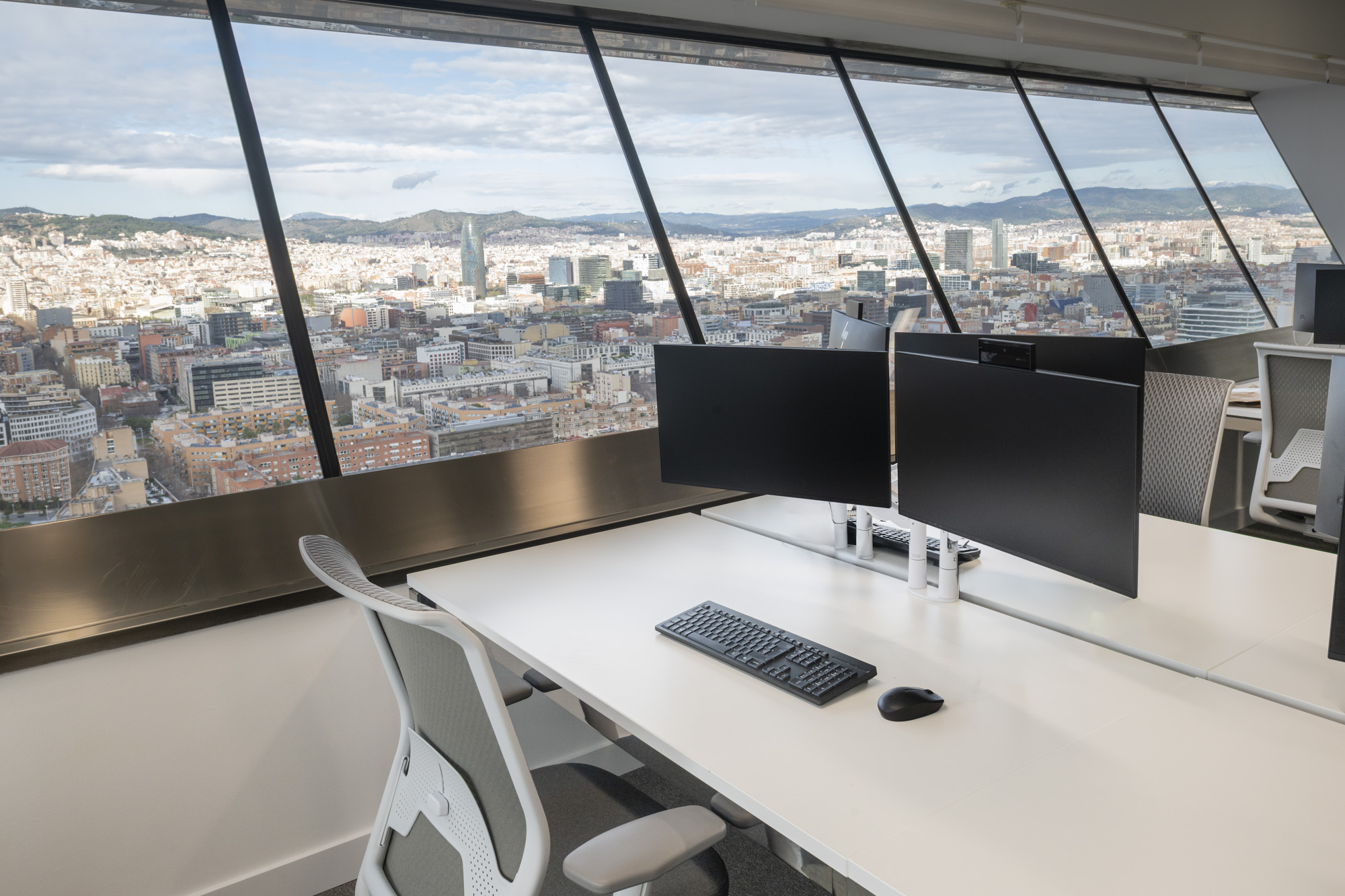 Open Space Oficina en Torre Mapfre