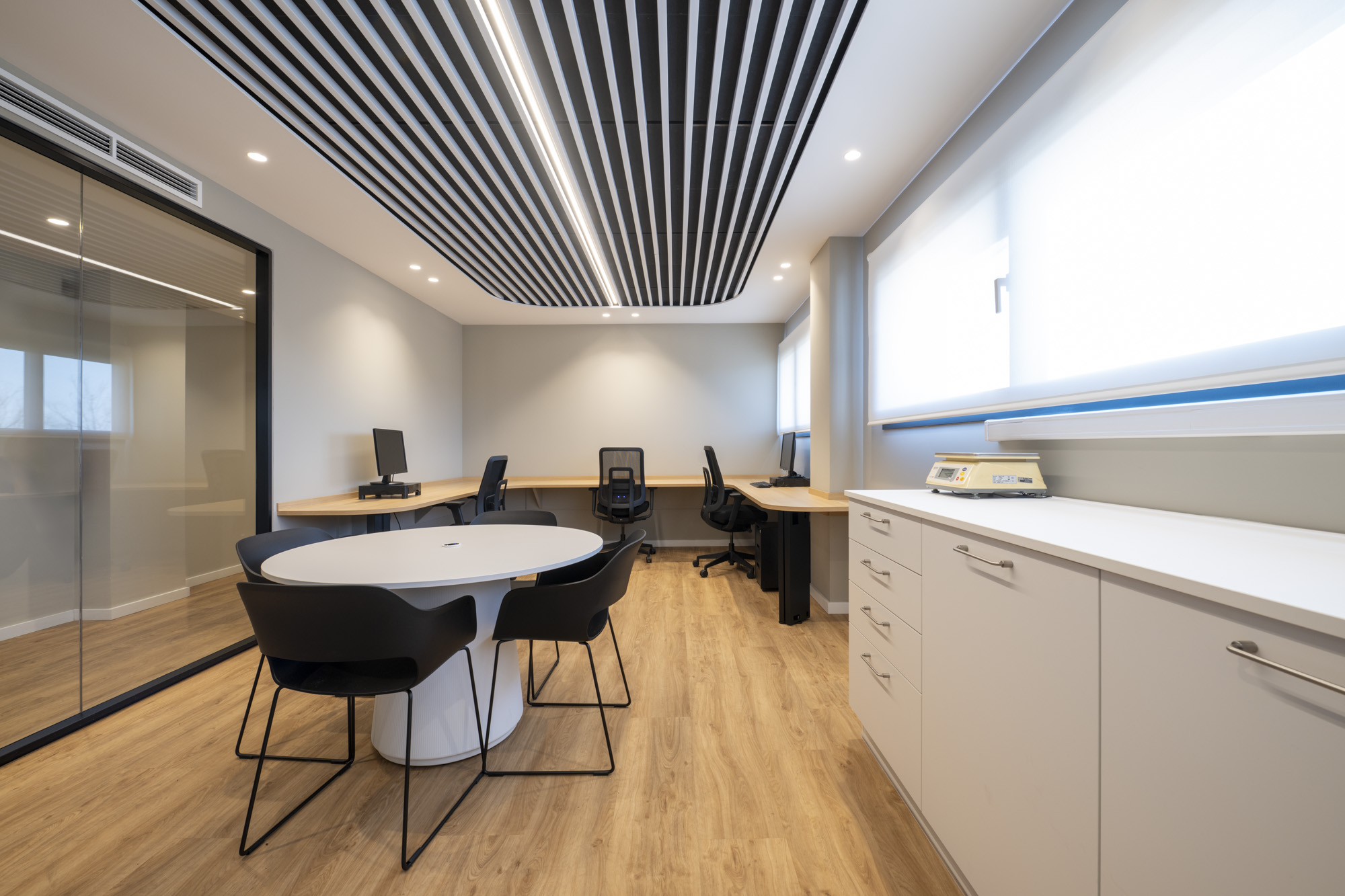Laboratorio Pino Componentes